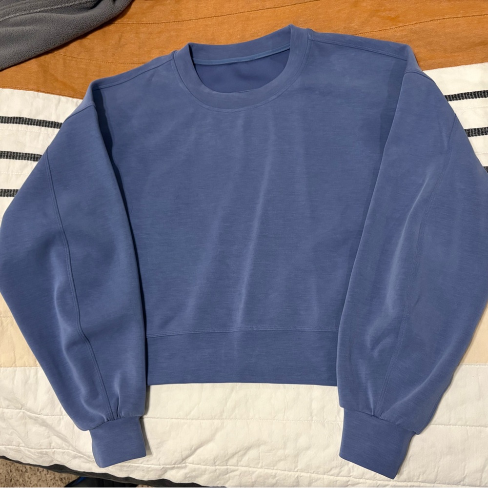 Lululemon Perfectly Oversized Cropped Crew softstreme